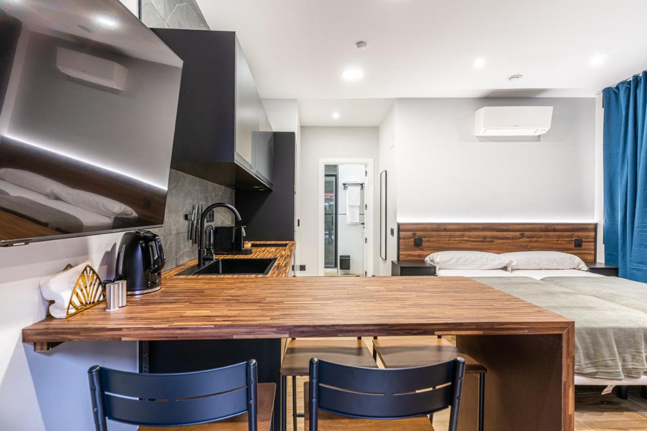 Vr Latina Apartments มาดริด ภายนอก รูปภาพ
