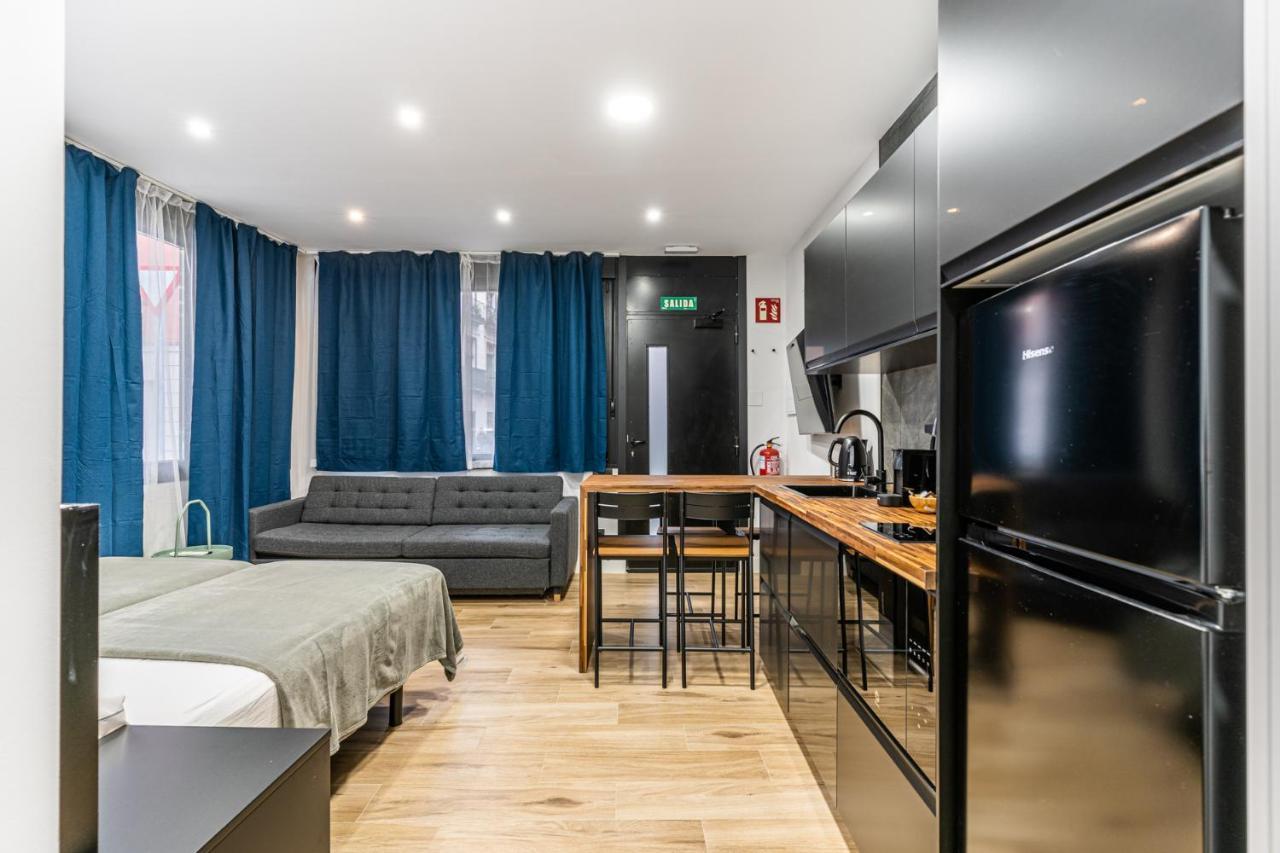 Vr Latina Apartments มาดริด ภายนอก รูปภาพ